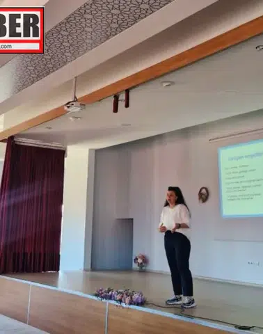 Trabzon'da Benim Köklü Ailem Projesi ile Aile İçi İletişim Eğitimi Verildi