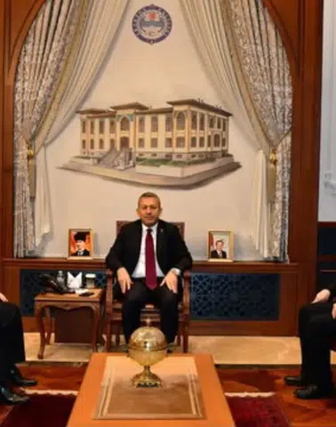 Halk Bankası Trabzon Bölge Müdürü Şahin’den Vali Tahir Şahin’e Ziyaret