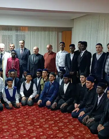 Gençlerle Protokol Oturumu: Kur’an Kursunda Birlik ve Beraberlik Vurgusu