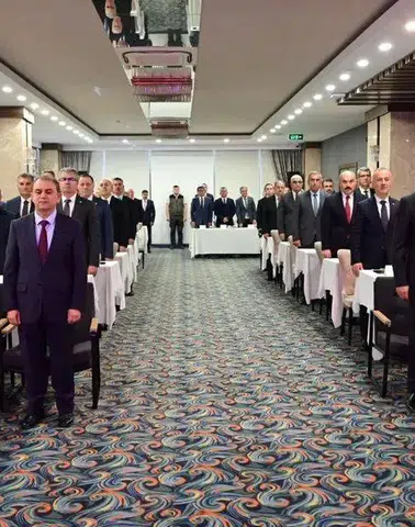 Antalya’da Orman Yangınlarıyla Mücadele Toplantısı: 2026 Sezonu İçin Hazırlıklar Masaya Yatırıldı