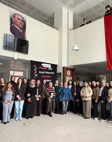 Artvin'de öğrenim gören öğrenciler, çevre için tohum topları geliştirdi!