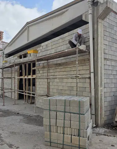 Bayburt'ta Kapalı Halk Pazarı'na Estetik Duvar Örme Çalışmaları Başlatıldı!