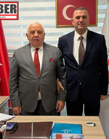MHP Trabzon İl Başkanı Tolgay Sivrikaya Şehit Aileleriyle Bayramlaştı
