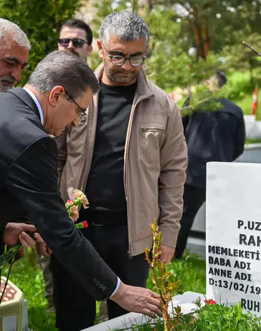Erzurum’da Arafe Günü Şehitlik Ziyareti
