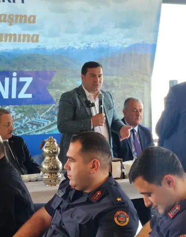 Ardeşen’de Bayramlaşma ve Dayanışma Programı Yoğun Katılımla Gerçekleşti