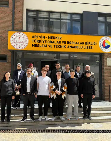 Artvinli öğrenciler, Uluslararası Robot Yarışması için Antalya'ya gidiyor!