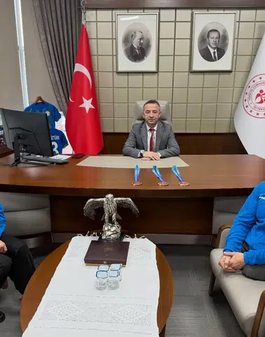 Rize’nin Gururu Mustafa Beyaz Dünya Sahnesine Çıkıyor
