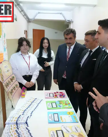 İyidere’de TÜBİTAK 4006 Bilim Sergisi Açıldı