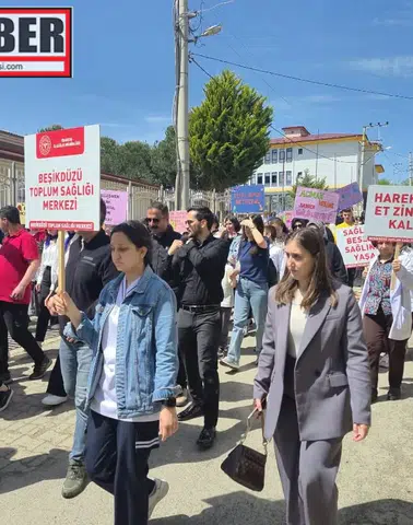 Beşikdüzü’nde Engelliler Haftası ve Sağlık İçin Hareket Et Günü Kapsamında Farkındalık Yürüyüşü Düzenlendi