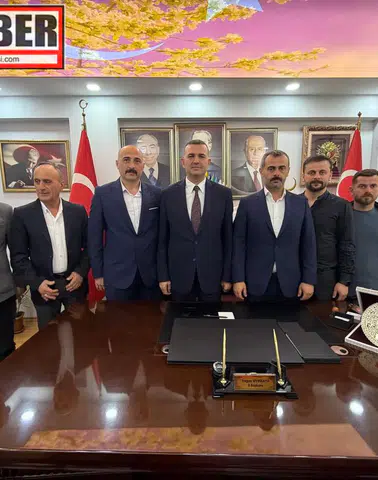 MHP Trabzon İl Başkanlığı Bayramlaşma Programını Yoğun Katılımla Gerçekleştirdi