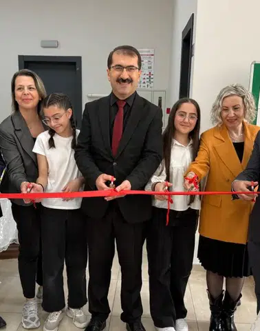 Artvin İl Milli Eğitim Müdürlüğü Destekli Teknoloji Tasarım Sergisi Büyük İlgi Gördü