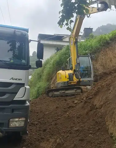Yomra’da Yol Bakım ve Onarım Çalışmaları Aralıksız Sürüyor