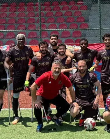 Trabzon Ampute Futbol Kulübü, sezonu 10-1'lik galibiyetle kapatıp 3. sırada yer aldı