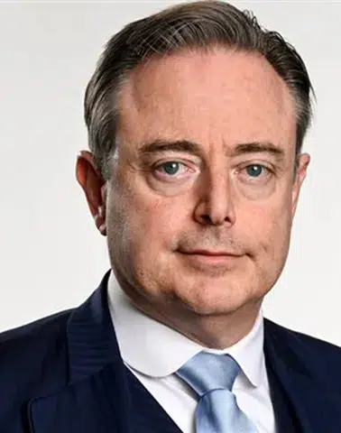 De Wever: Sıcak havada sağduyulu davranalım