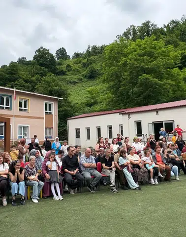 Kemalpaşa’da Bahar Şenliği Coşkusu