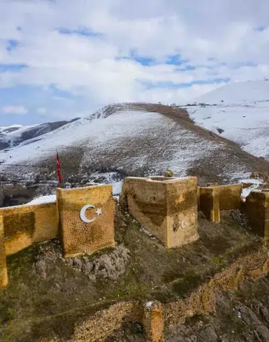 Bayburt Kalesi Kazıları İçin 10 Geçici İşçi Alınacak