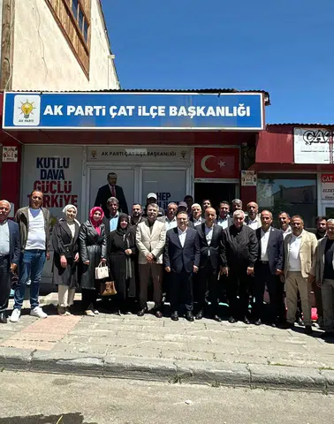 AK Parti Erzurum Teşkilatında Birlik Mesajı: Çat İlçe Başkanlığına Ziyaret