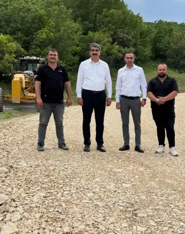 Aşkale’de Dört Mahalleyi Kapsayan Grup Yolunda Çalışmalar Sürüyor