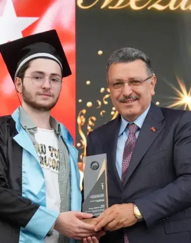 Başkan Genç: 2053 ve 2071 Vizyonuna Gençlerimiz Yön Verecek