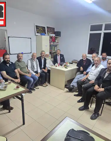 Vakfıkebir Belediye Başkanı Fuat Koçal, Merhum Ali Karanis İçin Düzenlenen Kur’an Tilavetine Katıldı
