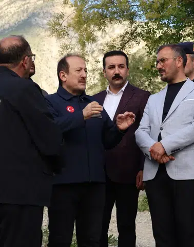 AFAD Başkanı Ali Hamza Pehlivan Heyelan Bölgesinde İncelemelerde Bulundu