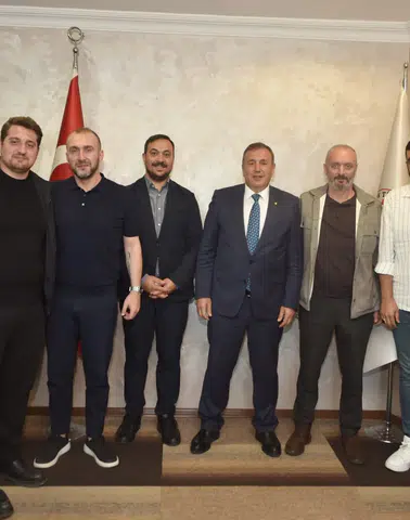 Özbekistan Seferleri Artıyor, Kazakistan’dan Trabzon’a Direkt Uçuş Hedefi