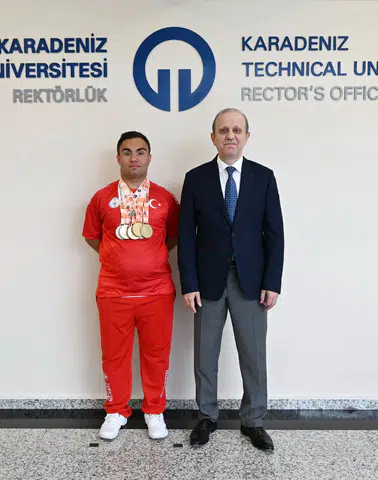 KTÜ'de Milli Sporcu Abdullah İnan'a Tebrik: Uluslararası Başarılarıyla Gurur Kaynağı Oldu