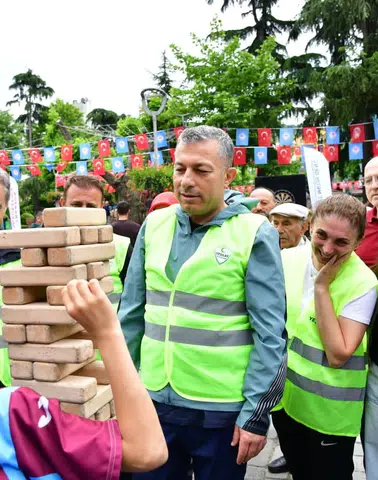Trabzon’da Yeşilay Bisiklet Turu’na Yoğun Katılım