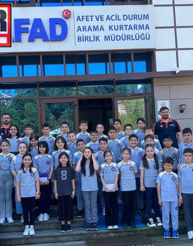 AFAD Rize’de Minik Misafirler Arama Kurtarma Çalışmalarını Yakından Tanıdı