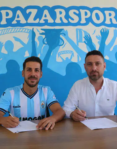 Pazarspor'da İç Transfer: Erhan Şengül 1 Yıl Daha Mavi-Beyazlı Formayı Giyecek