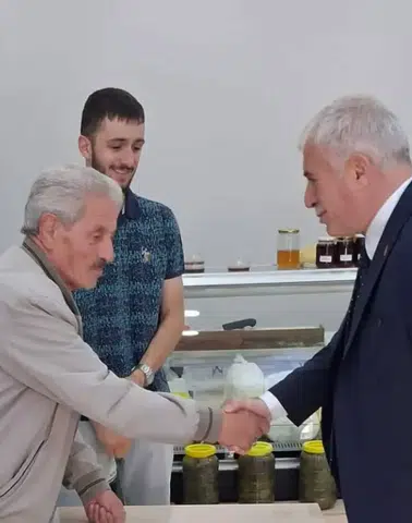 Bayburt'ta Gönül Belediyeciliği: Başkan Memiş Sokak Sokak Vatandaşları Dinliyor