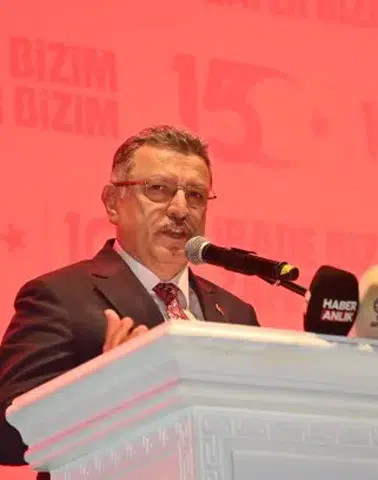 Trabzon'da 15 Temmuz'un 10. Yılında Demokrasi Nöbeti: Başkan Genç'ten Birlik ve Beraberlik Mesajı