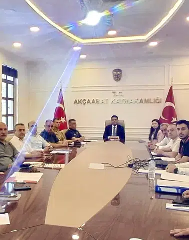 Bağımlılıkla Mücadelede Kurumlar Tek Yürek: Akçaabat'ta Koordinasyon Toplantısı Yapıldı