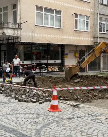 Fındıklı'da 1002. Sokak Yenileniyor