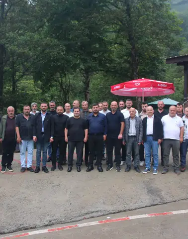 Ardeşen'de Kaymakam Ferhat Altay'a Duygusal Veda: Fahri Hemşehrilik Beratı Takdim Edildi