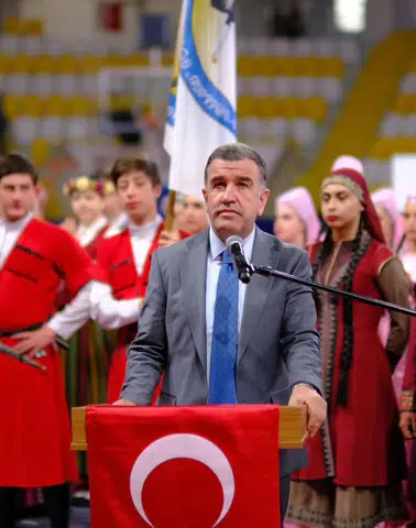 30. Uluslararası Dede Korkut Bilim Kültür Şöleni Bayburt'ta Coşkulu Açılışla Başladı