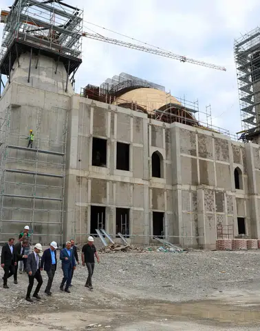 Vali Baydaş, Recep Tayyip Erdoğan Camii İnşaatında İncelemelerde Bulundu