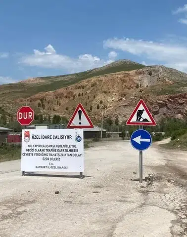25 Köyün Ulaşımını Sağlayan İspir Grup Yolu Asfaltlanıyor