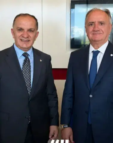 Ali Zeki Saruhan'dan TFF Protokol Direktörü Mustafa Baltacı'ya Ziyaret