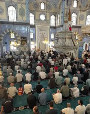 Rize'de 15 Temmuz Şehitleri İçin Kur'an Ziyafeti Düzenlendi! Şehitler Dualarla Anıldı