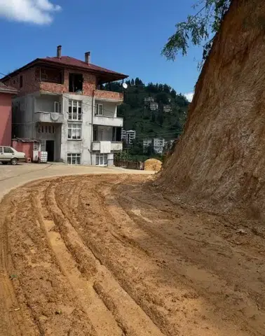 Aşağı Tatlısu Mahallesi'nde 2. Etap Yol Genişletme Çalışmaları Başladı