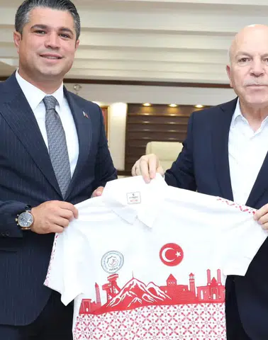 Başkan Sekmen: Erzurum'u Her Branşta Başarı Üreten Bir Spor Şehri Yapacağız