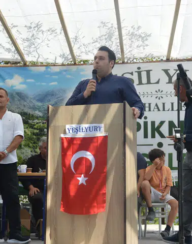 İspir'de Geleneksel Mahalle Piknikleri Birlik ve Beraberlik Mesajlarıyla Gerçekleştirildi