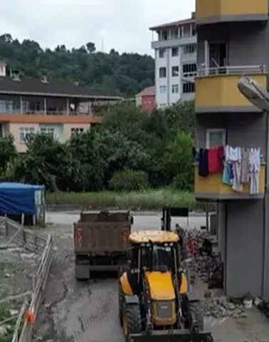 Hopa’da Doğalgazda Takvim Netleşti: 4 Bin Hane İçin Hedef Ekim Ayı