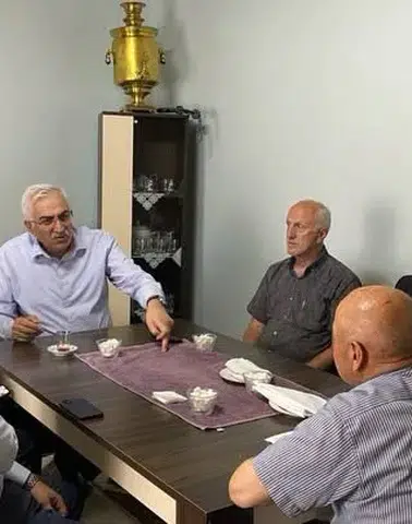 AK Parti Erzurum Milletvekili Mehmet Emin Öz, Değirmenler Mahallesi'nde Vatandaşlarla Buluştu