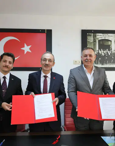 Düzköy'de Hayvancılığa Güç Katacak Suni Tohumlama Projesi Hayata Geçiyor