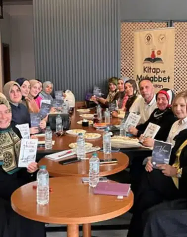 Rize Belediyesi “Kitap ve Muhabbet Buluşmaları”nda Yazar İrfan Coşkun’u Ağırladı