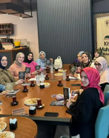 Rize’de Kitap ve Muhabbet Buluşması: Bu Ay Murat Gülsoy Konuşuldu