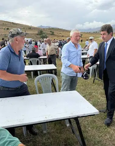 Meydanlı Mahallesi Pikniğinde Birlik ve Beraberlik Buluşması