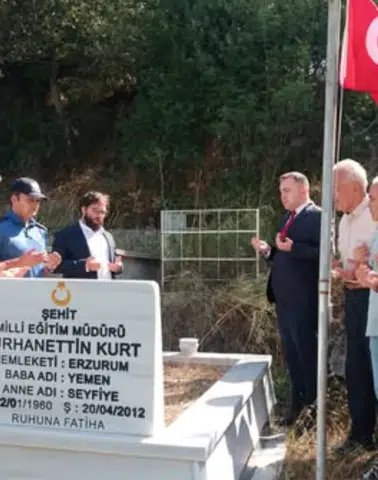 Pazaryolu’nda 30 Ağustos’ta Anlamlı Ziyaret: Şehit Aileleri ve Kabirleri Unutulmadı